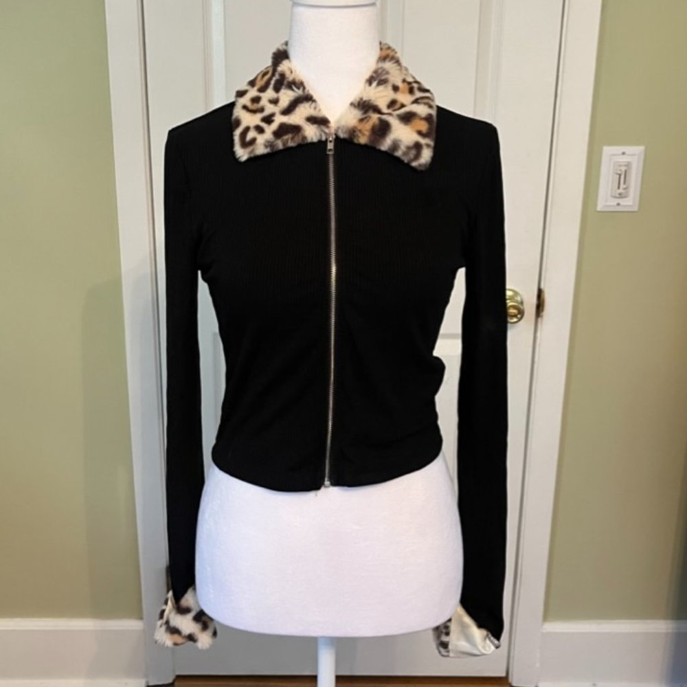 Leopard print zip up sweater